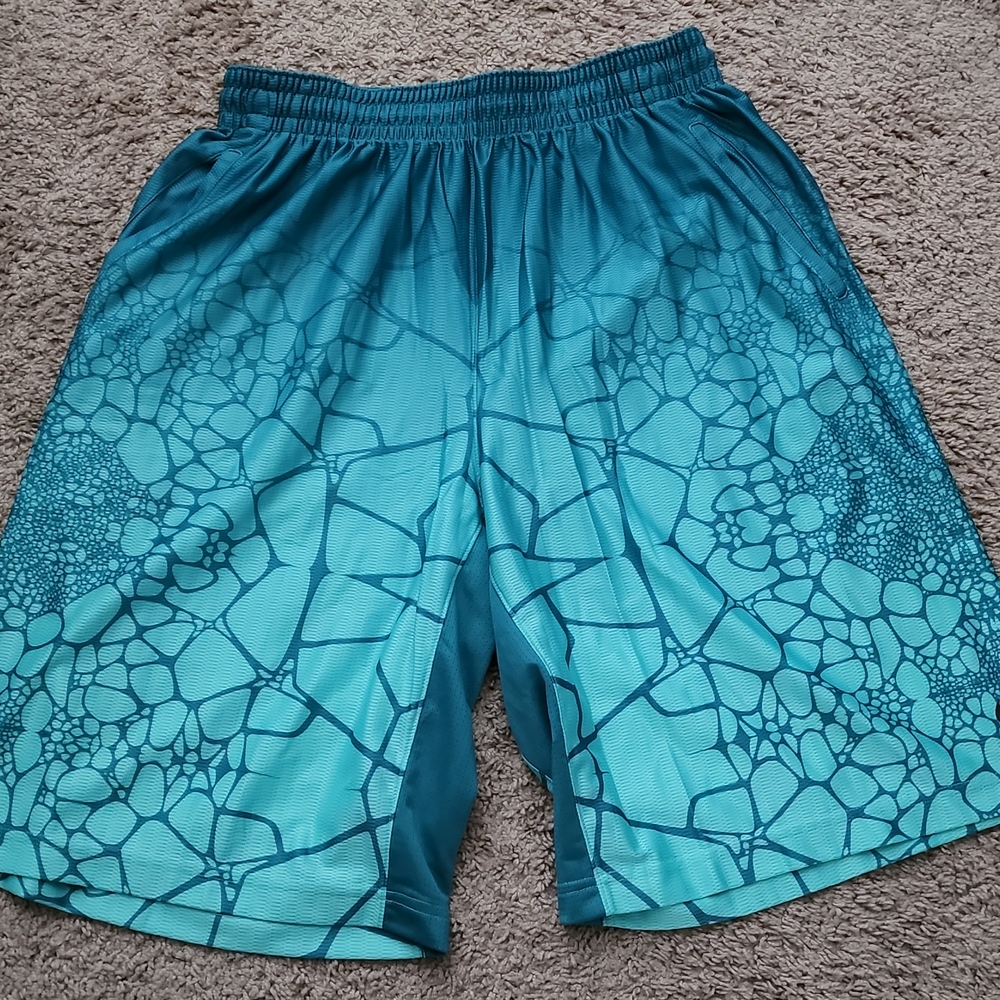 Nike Dri-Fit Lebron Basketball Shorts - Men's XL